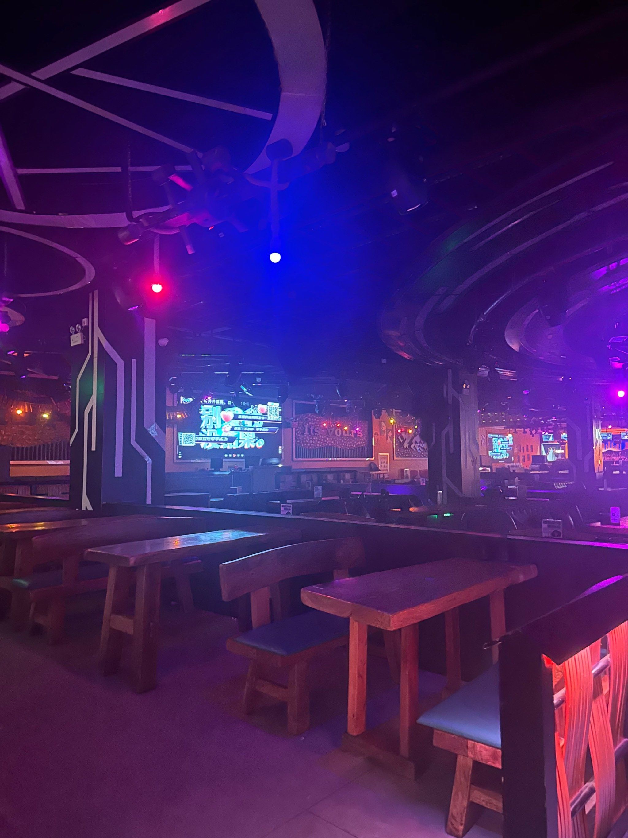 商务ktv组局攻略-越城区ktv预定